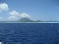 Vue sur Bora Bora en arrviant